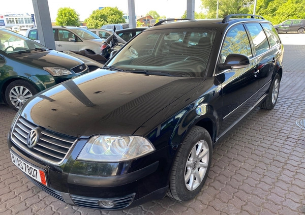 Volkswagen Passat cena 10999 przebieg: 299500, rok produkcji 2004 z Resko małe 277